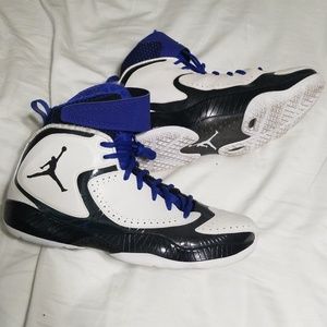 ULTRA RARE JORDAN 2000'S